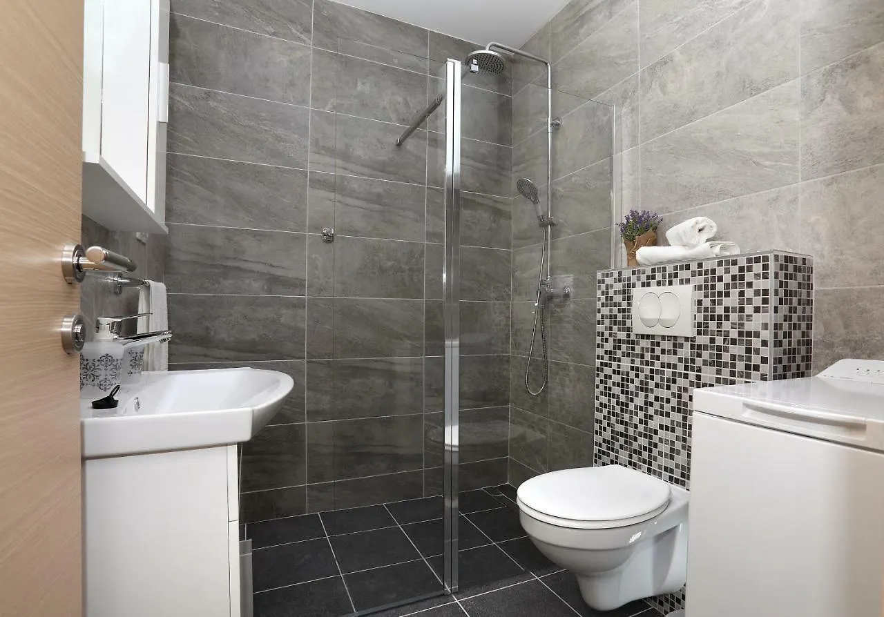 Bridgeview Apartment Trogir 0*,  Chorvatsko