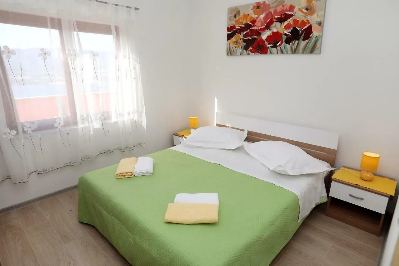 Bridgeview Apartment Trogir 0*,  Chorvatsko